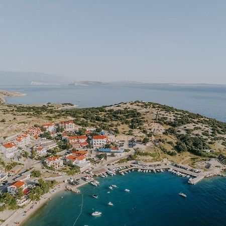 Rooms Nadia Stara Baška Екстериор снимка