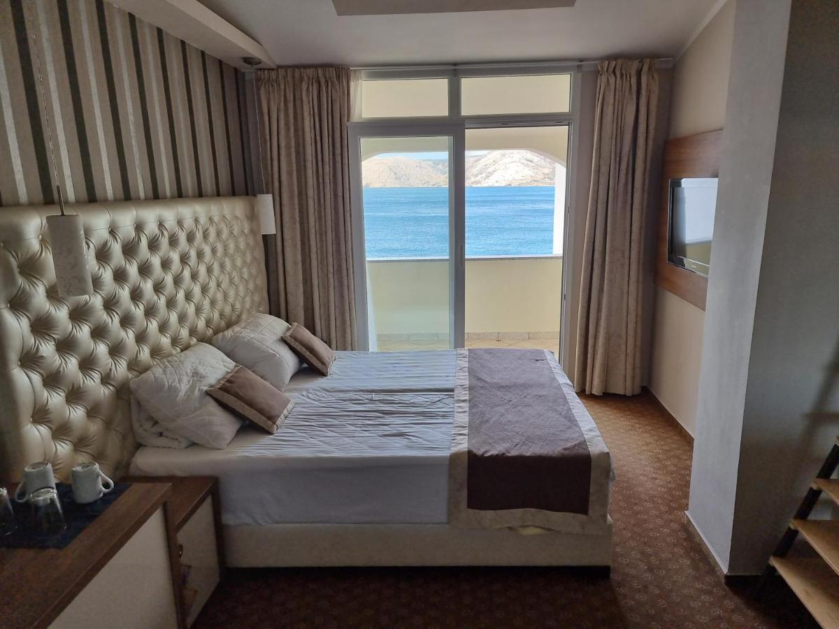 Rooms Nadia Stara Baška Стая снимка