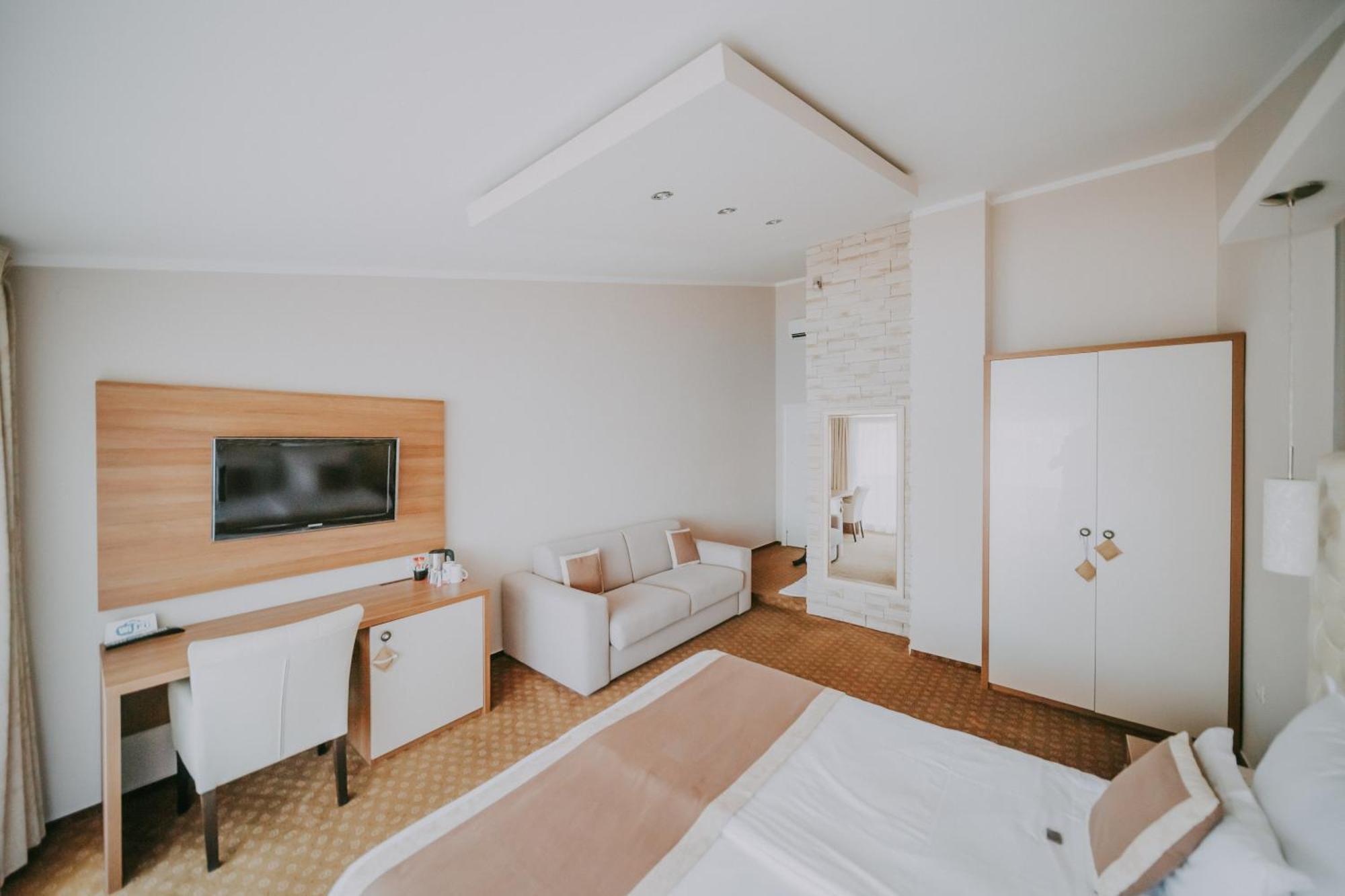 Rooms Nadia Stara Baška Стая снимка