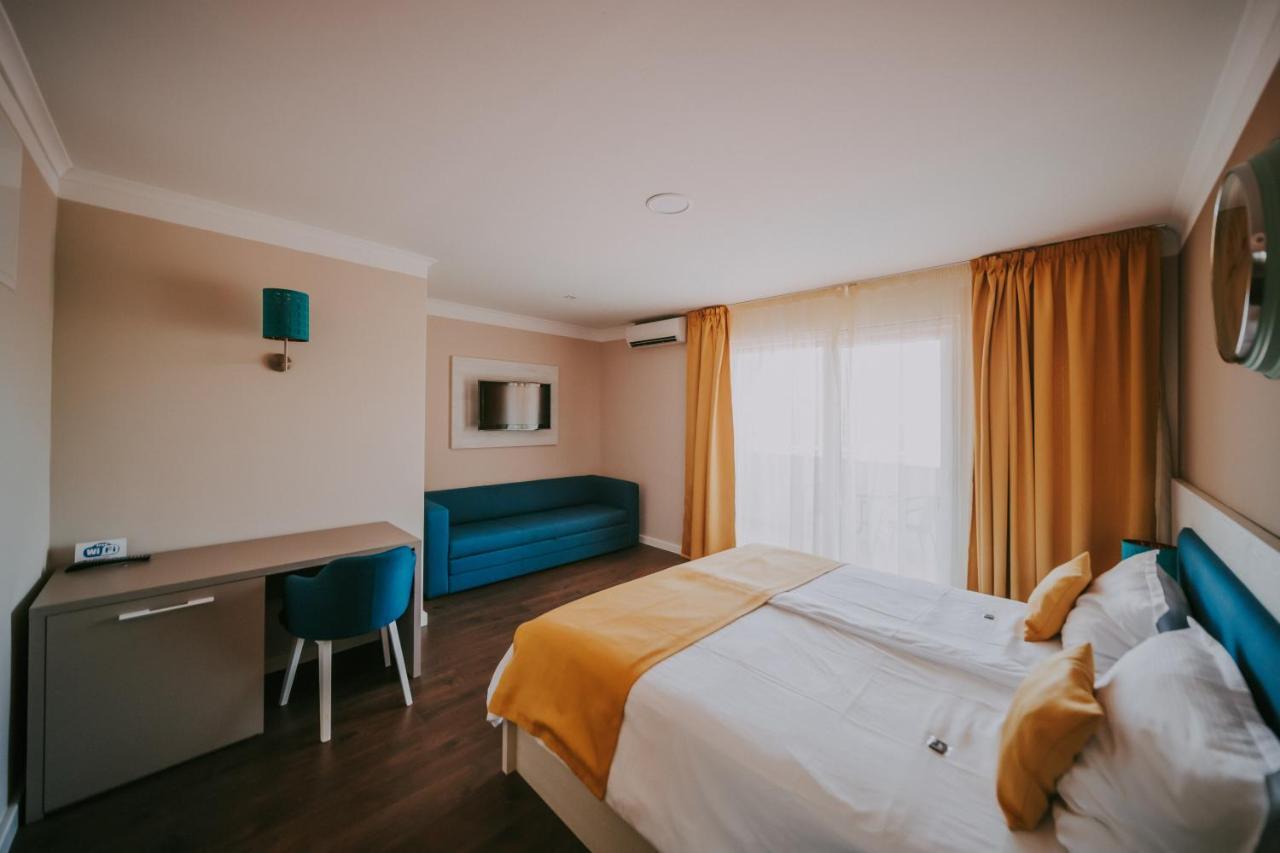 Rooms Nadia Stara Baška Екстериор снимка