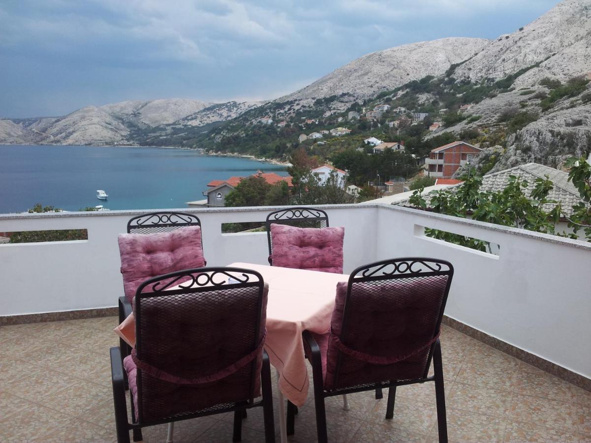 Rooms Nadia Stara Baška Стая снимка